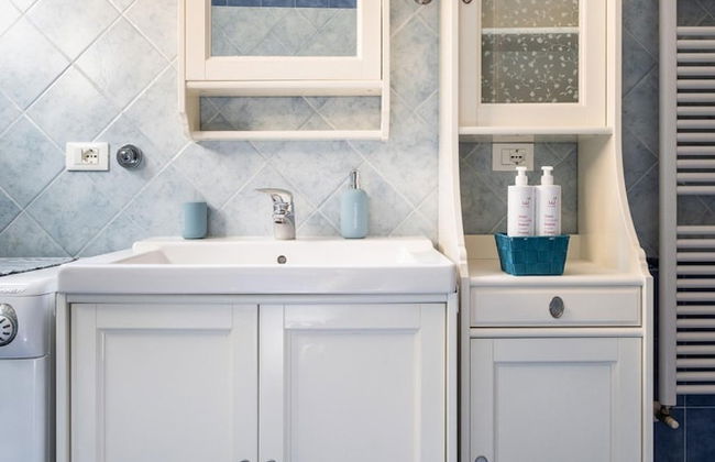 San Donato Cozy Apartment by Wonderful Italy - Photo 31