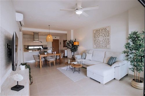 Photo 19 - Amazing Condo With Picuzzi Steps From the Beach