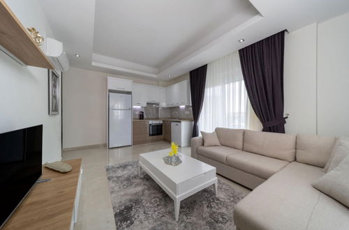 Photo 5 - Modern Flat With Shared Closed Pool in Alanya