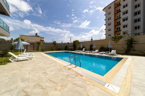 Foto 1 - Modern Flat With Shared Closed Pool in Alanya