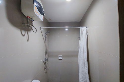 Photo 10 - Comfort 1Br Apartment At Tree Park City Bsd