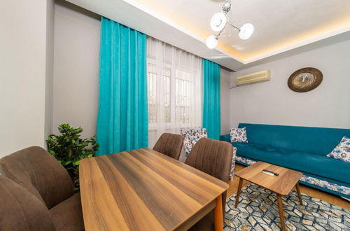 Foto 6 - Cozy Flat Near Shopping Malls in Kepez Antalya