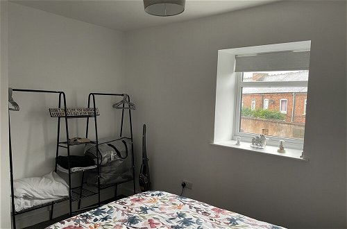 Foto 8 - Impeccable 1-bed Apartment in Chesterfield