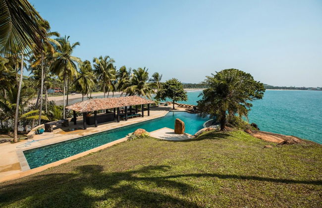 Spectacular Hilltop Beach Villa Located Next To A Surf Break - Foto 5
