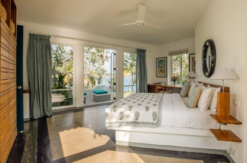 Photo 25 - Spectacular Hilltop Beach Villa Located Next To A Surf Break