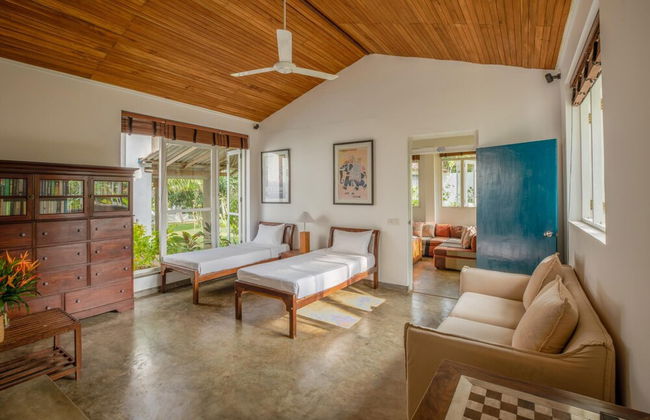 Spectacular Hilltop Beach Villa Located Next To A Surf Break - Foto 27
