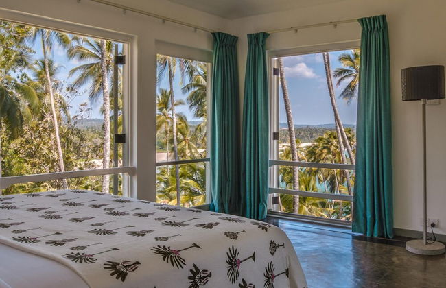 Spectacular Hilltop Beach Villa Located Next To A Surf Break - Foto 20