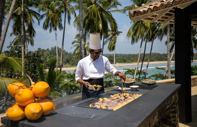 Spectacular Hilltop Beach Villa Located Next To A Surf Break - Foto 9