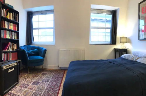 Photo 4 - Stylish and Light 2 Bedroom Flat in Bethnal Green