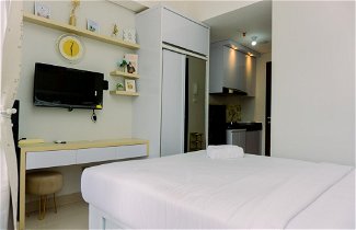 Photo 2 - Restful And Comfortable Studio Transpark Bintaro Apartment