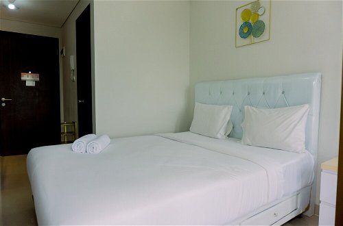 Photo 4 - Restful And Comfortable Studio Transpark Bintaro Apartment