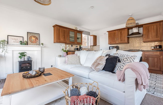 2 Bed in Historic Tonbridge - 35 Mins From London - Foto 1