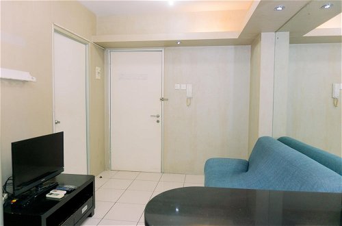 Photo 15 - Modern Look And Comfortable 2Br Green Bay Pluit Apartment