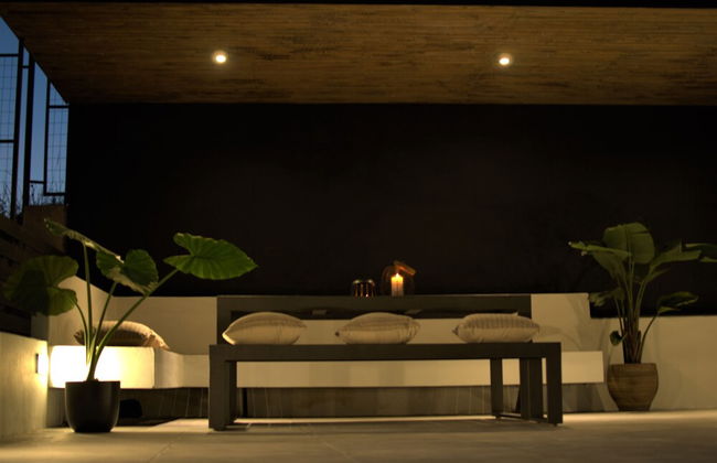URBAN F HOUSE - Photo 18