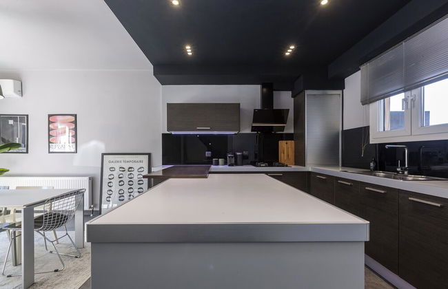 URBAN F HOUSE - Photo 6