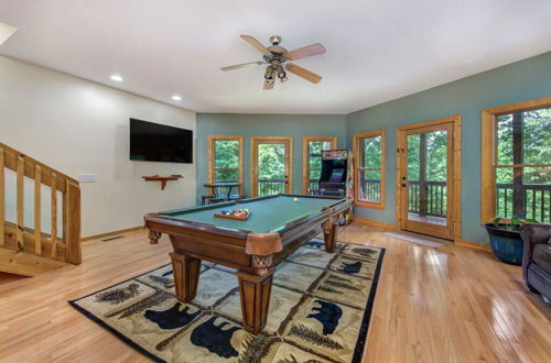 Photo 23 - Treetop Paradise Private Game Room & Hot Tub