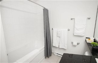 Photo 3 - Luxurious One-bedroom With in Suite Laundry and Parking