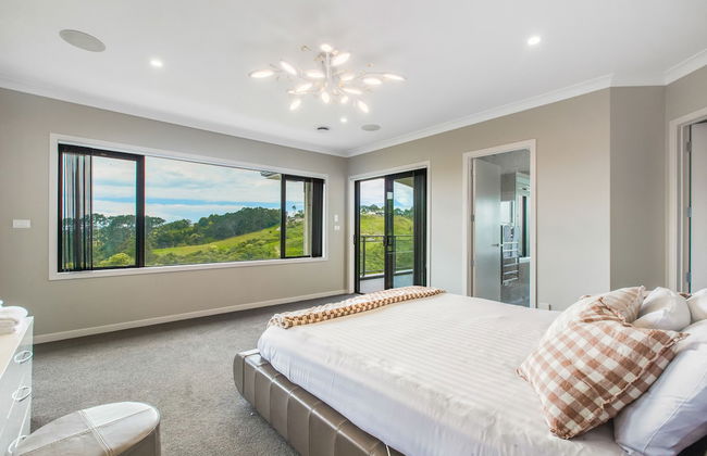 Luxe Whitford Mansion - Pool & Tennis Court - Photo 5