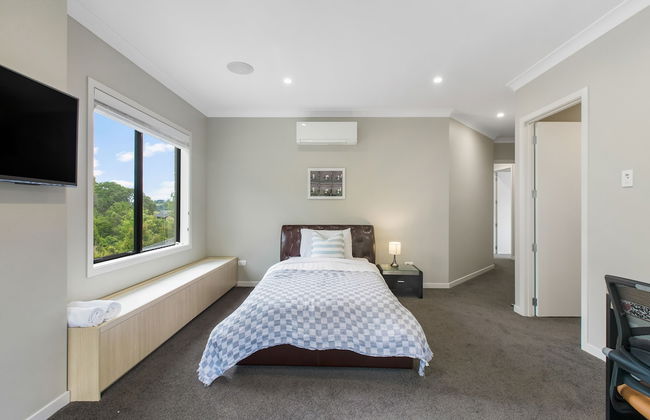 Luxe Whitford Mansion - Pool & Tennis Court - Photo 10