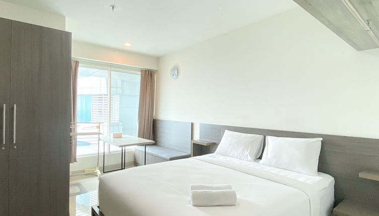 Foto 1 - Enjoy Living Studio Room At High Floor Grand Kamala Lagoon Apartment