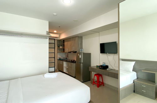 Photo 3 - Enjoy Living Studio Room At High Floor Grand Kamala Lagoon Apartment