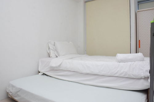 Photo 5 - Cozy Stay And Homey Studio At Tifolia Apartment