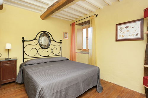 Photo 4 - Holiday Home with Views and Fireplace in Bagni di Lucca near Lake