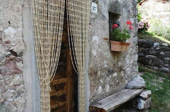 Photo 29 - Holiday Home with Views and Fireplace in Bagni di Lucca near Lake