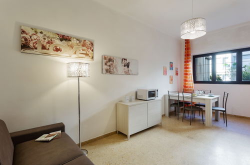 Foto 17 - Florence Ognissanti Apartment