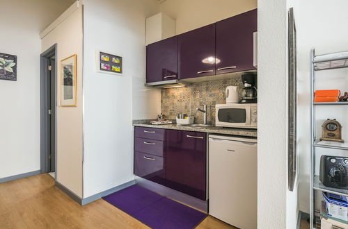 Photo 11 - Apartamento A Francos Purple Room