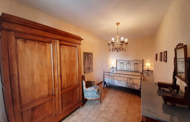 Cozy 2-bedroom Apartment - Photo 3