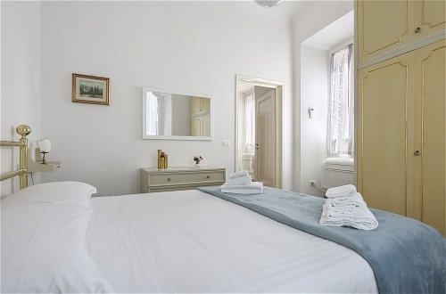 Photo 6 - Le Grazie Apartments in Superb Location