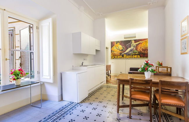 Rental In Rome Arenula Apartment - Foto 1