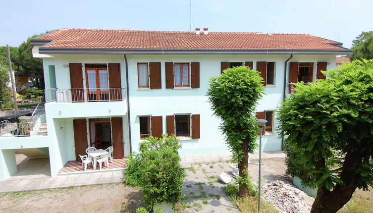 Photo 1 - Sun Drenched Seaside Holiday Home near Venice