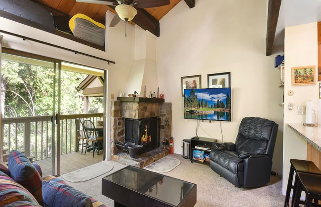 Enjoy Forest Views Retreat at Kingswood Village! - Foto 8