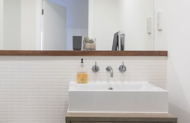 Luxury 2-bed Flat, Parking and Close to the Tube - Foto 20