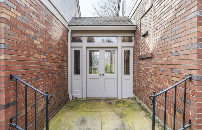 Cottage Charm - Photo 23