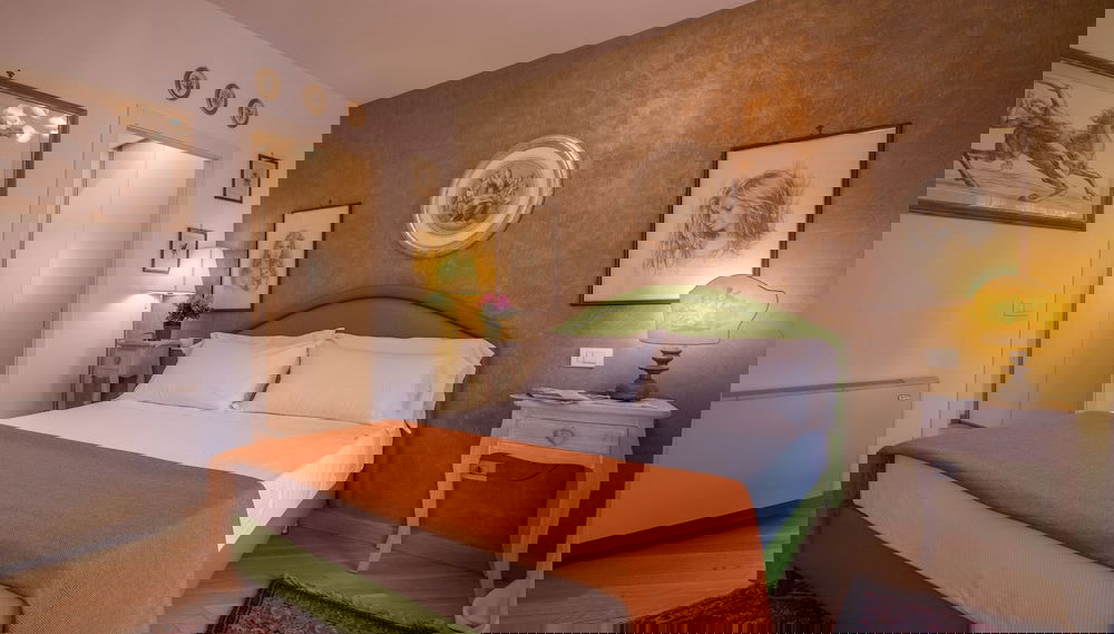 Primary image