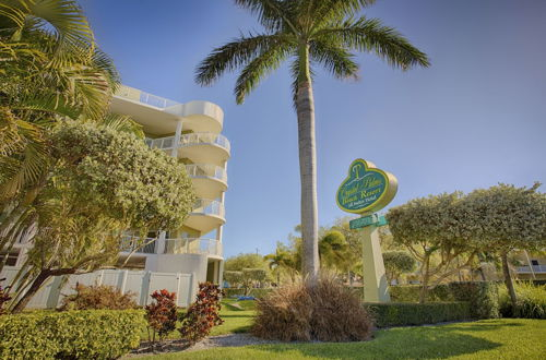 Foto 36 - Crystal Palms Beach Resort