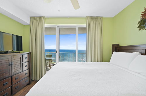 Photo 8 - Emerald Isle Beach Resort by Panhandle Getaways