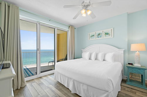 Photo 11 - Emerald Isle Beach Resort by Panhandle Getaways