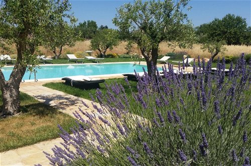 Foto 20 - Luxury Trulli Terrarossa With Pool