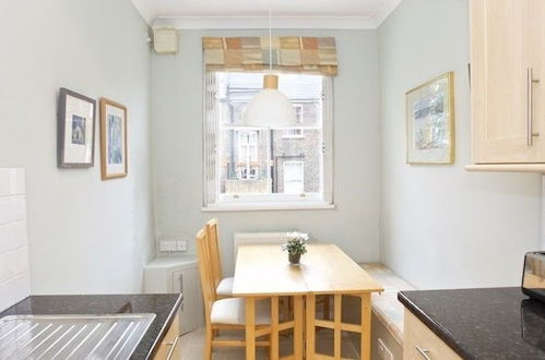 Photo 8 - A Place Like Home - Lovely Flat in Pimlico Area