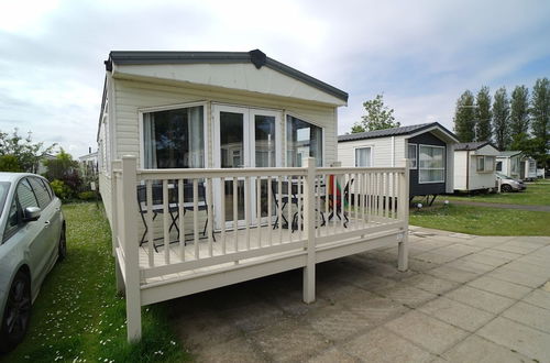 Foto 19 - 8 Berth Caravan at Manor Park Hunstanton Free Wifi