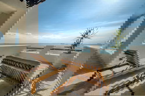 Photo 42 - Playa de La Paz by Lumina