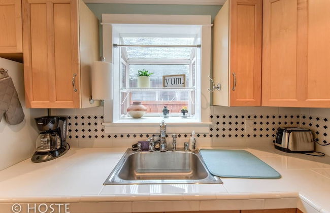 Perfect Cottage Downtown Great Patio! - Foto 13