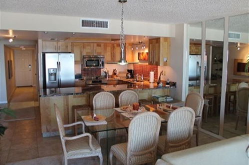 Photo 14 - 3 Bedroom Oceanfront Luxury Condo - Sand Dollar Iii, 404