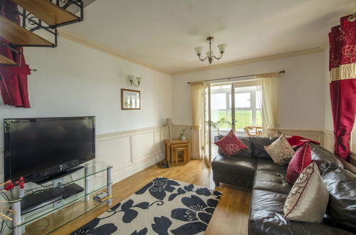 Photo 25 - Stunning Coastal Country Cottage 2 Beds Sleeps 5