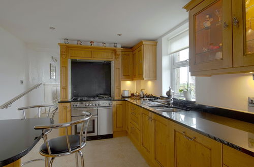 Photo 16 - Stunning Coastal Country Cottage 2 Beds Sleeps 5