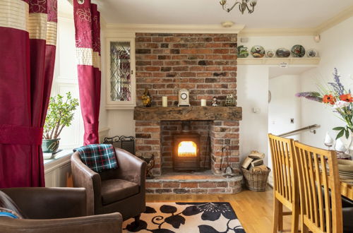 Photo 22 - Stunning Coastal Country Cottage 2 Beds Sleeps 5